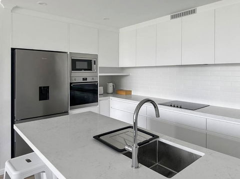 Avoca Coastal Retreat - Unit 13 Avoca Palms Resort - Accommodation Search 4