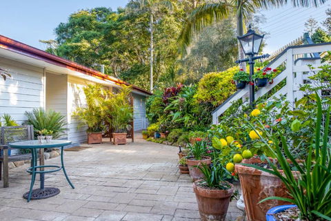 Avocado Sunset Bed & Breakfast - Accommodation Search 3