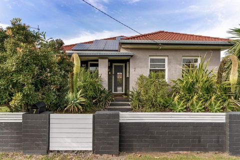 Avondale 7 Cashmore Street - Accommodation Search 0