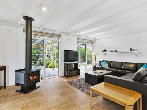 Avonlea Sorrento Holiday House - Accommodation Search 1