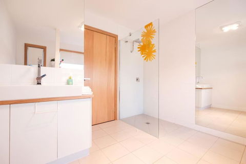 Awesome Beach House Bicheno - Accommodation Search 3