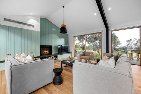 Axbridge - Accommodation Search 2