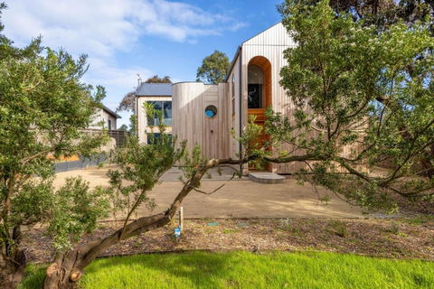 Axbridge - Accommodation Search 0