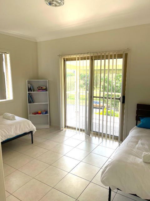 Azalea Grove - Family Or Friends Getaway - Accommodation Search 4
