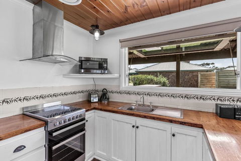 Apollo Bay Cottages- Marriners - Accommodation Search 2