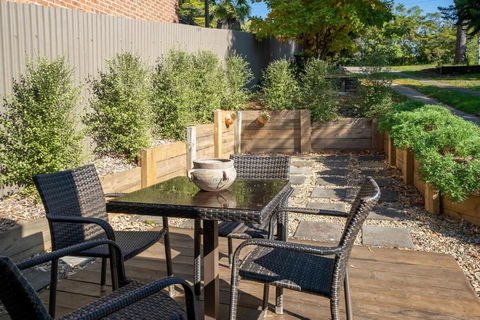 Architecturally Designed Nature Lovers Delight - Accommodation Search 0