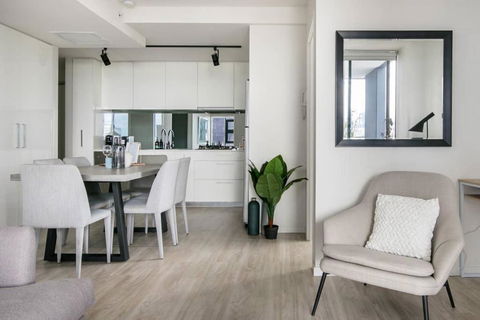 Arena Convenient 2 Bedroom - Accommodation Search 4