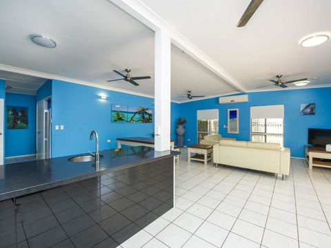 Azure On Geoffrey Bay - Accommodation Search 4