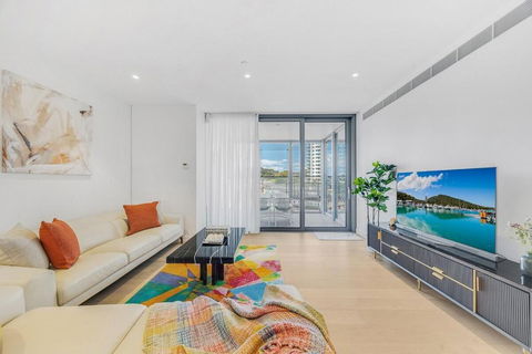 B1 Next To The Crown Hotel Door Step To Cafe CBD - Accommodation Search 0