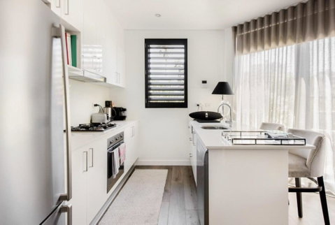 B312S - Luxury Waverton Apartment - Accommodation Search 3