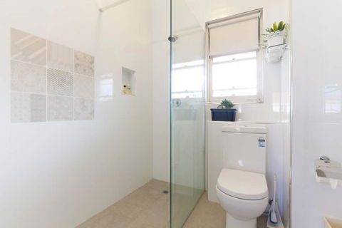 B7 Crawley Apartment 1 BRM & Sleepout Near UWA - Accommodation Search 1