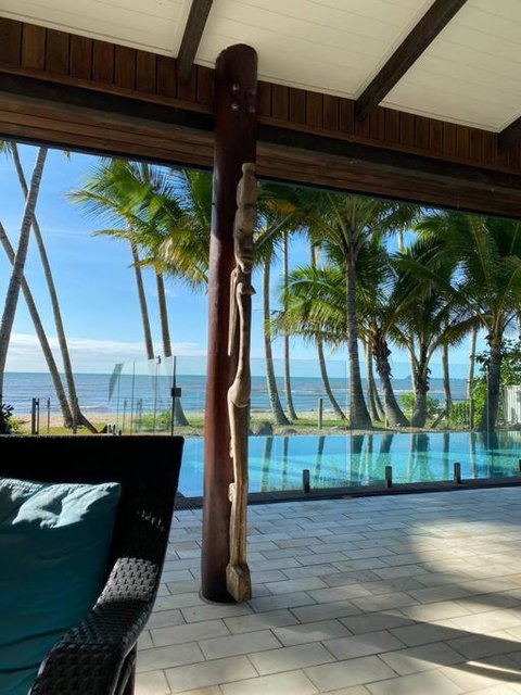 BALA Beach House On ABSOLUTE Beachfront - Accommodation Search 0