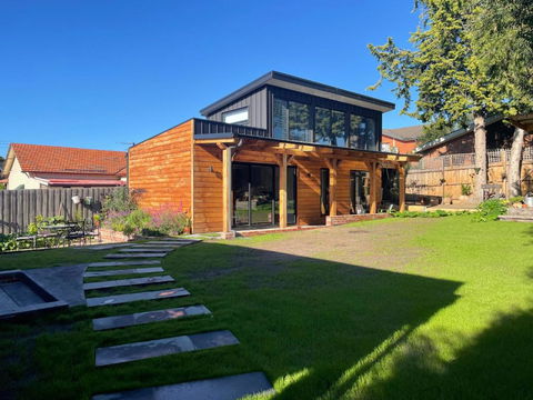 BALMORAL VILLA - Accommodation Search 0