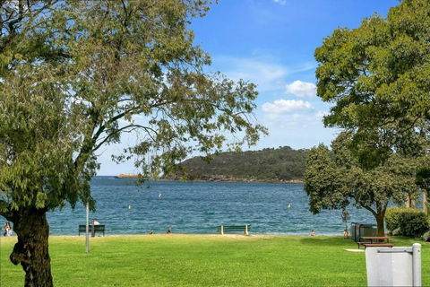 BALO1 - The Esplanade - Mosman - Accommodation Search 0