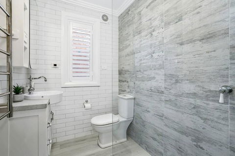 BALO1 - The Esplanade - Mosman - Accommodation Search 1