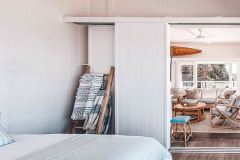 BAY PROPERTIES . Beach House Yamba - Accommodation Search 3