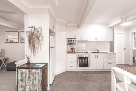 BAY PROPERTIES . Summer Salt On Main - Accommodation Search 4