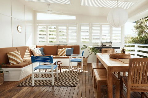BAY PROPERTIES . The Sailors Upper Deck - Accommodation Search 0