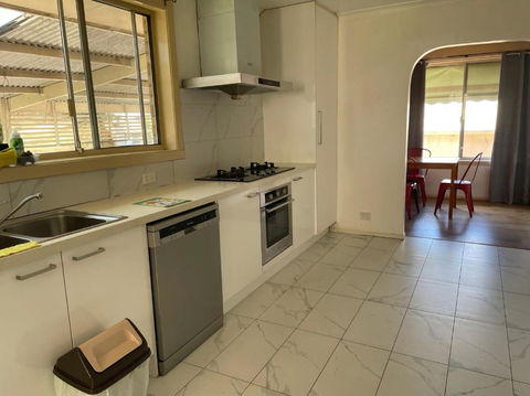B Convenient And Livable Place For Daily Life - Accommodation Search 4