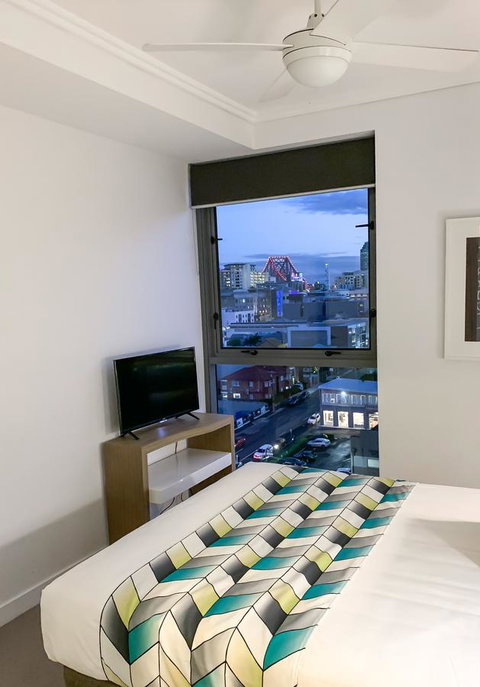 M&A Apartments - Accommodation Search 21
