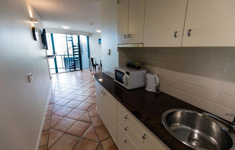 La Promenade - Accommodation Search 22