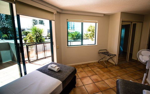 La Promenade - Accommodation Search 5
