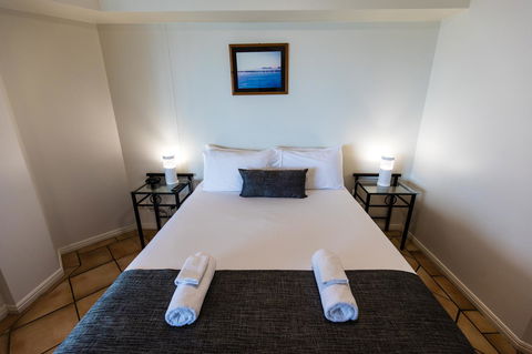 La Promenade - Accommodation Search 6