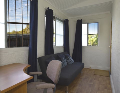 Absolute Waterfront - Accommodation Search 4