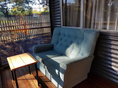 Bee-Haven Cottage - Accommodation Search 8