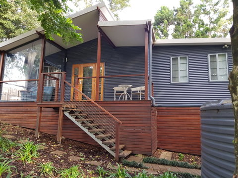 Bee-Haven Cottage - Accommodation Search 3