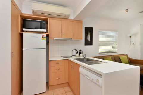 Port Douglas Apartments - Adults Only Oasis - Accommodation Search 8
