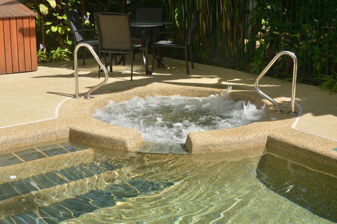 Port Douglas Apartments - Adults Only Oasis - Accommodation Search 17