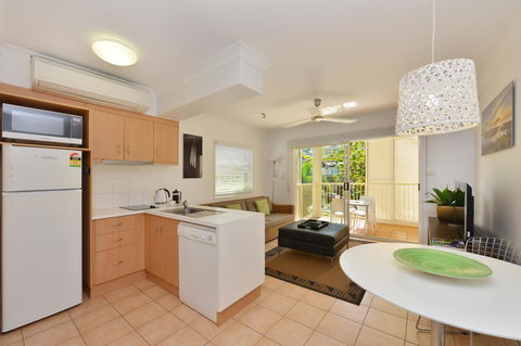 Port Douglas Apartments - Adults Only Oasis - Accommodation Search 0