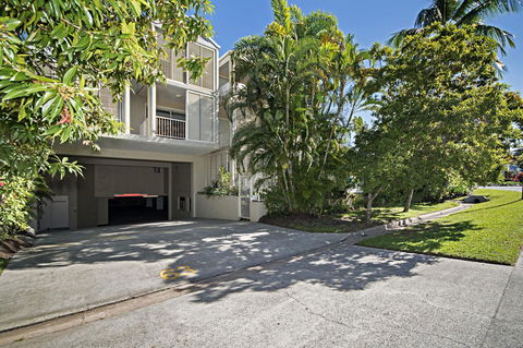 Port Douglas Apartments - Adults Only Oasis - Accommodation Search 43