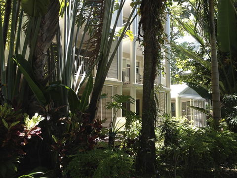 Port Douglas Apartments - Adults Only Oasis - Accommodation Search 40