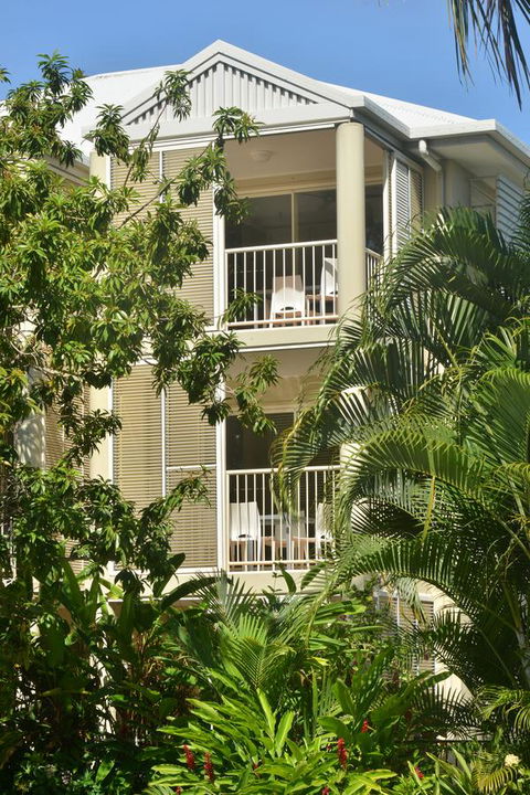 Port Douglas Apartments - Adults Only Oasis - Accommodation Search 25