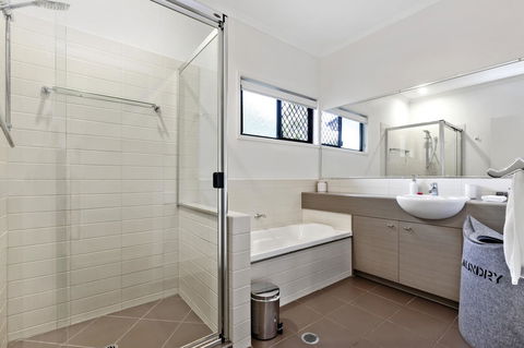 Lotus Retreat - Accommodation Search 1