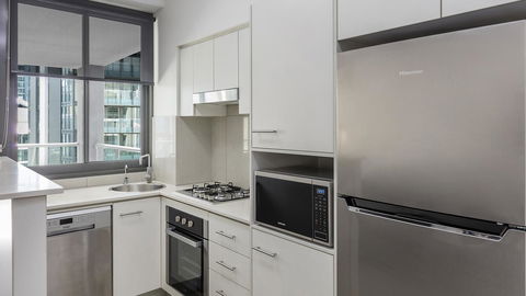 Apartments @ 212 Margaret - Accommodation Search 9