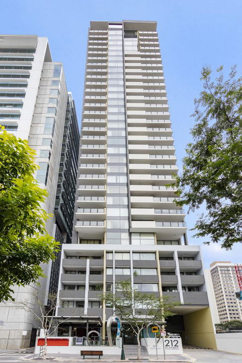 Apartments @ 212 Margaret - Accommodation Search 0