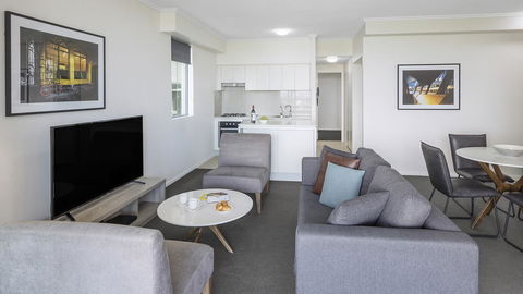 Apartments @ 212 Margaret - Accommodation Search 2