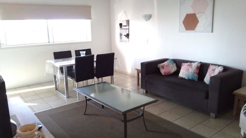 Maroochy Sands Holiday Apartments - Accommodation Search 12