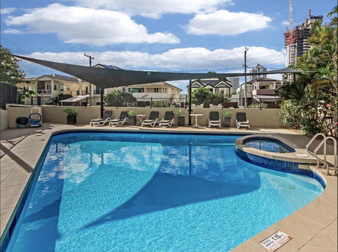 Spectrum Holiday Apartments - Accommodation Search 9