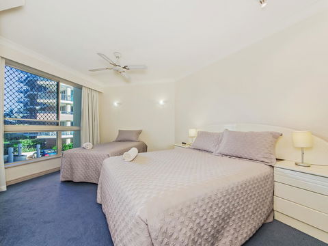 Oceana On Broadbeach - Accommodation Search 14