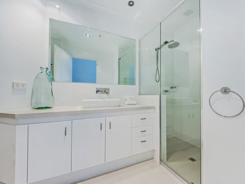 Oceana On Broadbeach - Accommodation Search 15