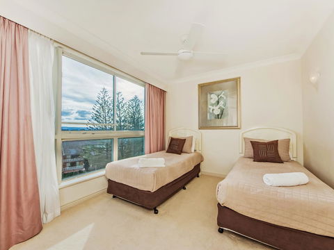 Oceana On Broadbeach - Accommodation Search 10