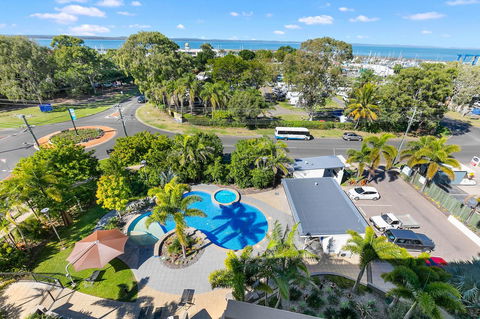 Akama Resort - Accommodation Search 10