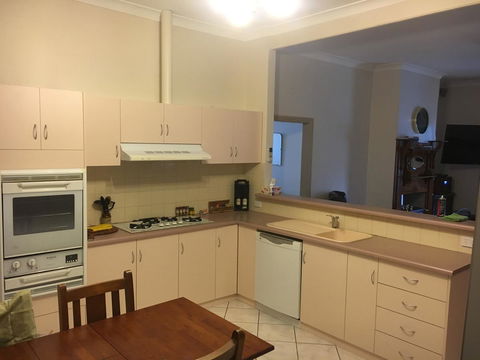 Jasons Place - Accommodation Search 8