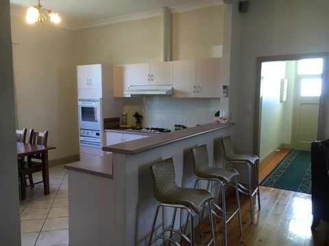 Jasons Place - Accommodation Search 9
