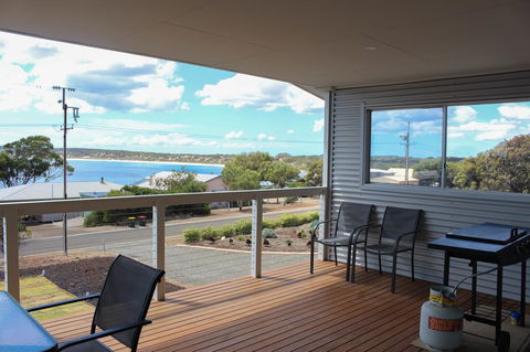 Bayview House - Accommodation Search 12