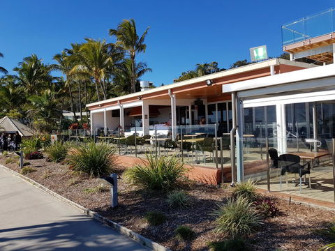 Moreton Island Villas And Apartments - Accommodation Search 11